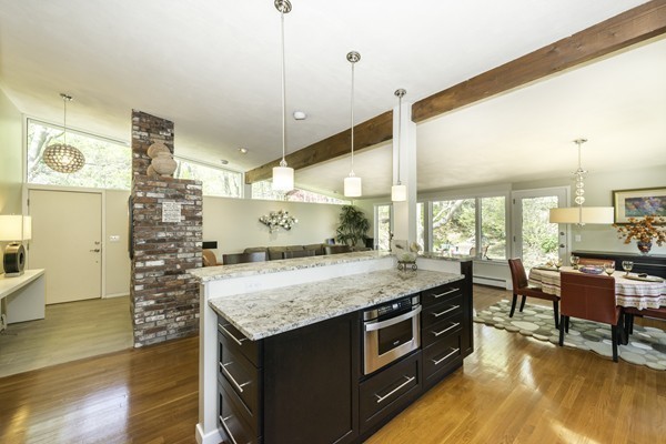 23 Mason Street Lexington, MA 02421 - Photo 3 of 24 Gallery Image 3
