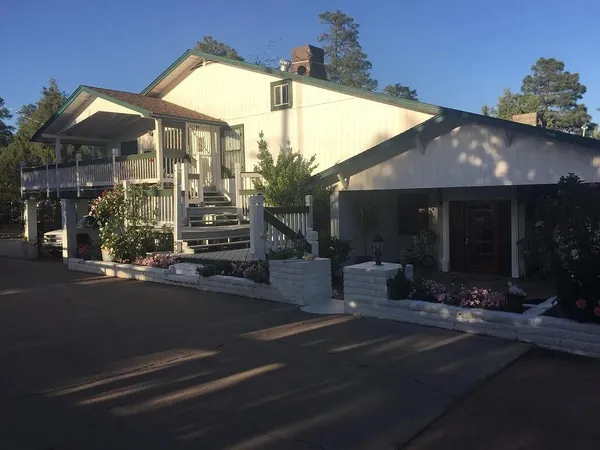 $2,400 | 605 North Spur Drive, Unit B, Payson, AZ 85541