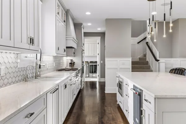 $4,695,000 | 3500 Lythrum Way, Minnetrista, MN 55364