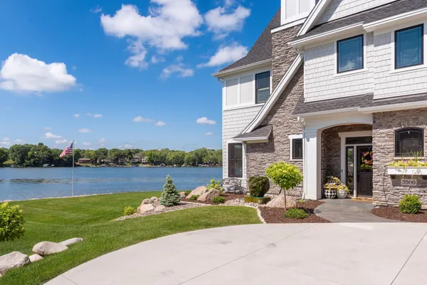 $4,695,000 | 3500 Lythrum Way, Minnetrista, MN 55364