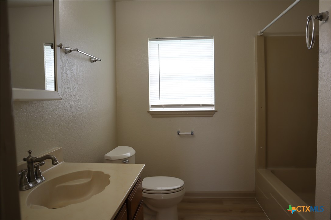 707 Old Seguin Luling Road Seguin, TX 78155 - Photo 7 of 20 Gallery Image 7