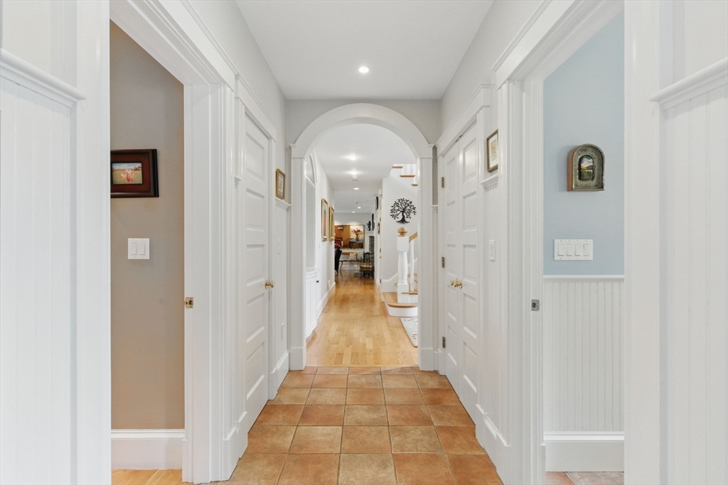 6 Foster Road Lexington, MA 02421 - Photo 13 of 40