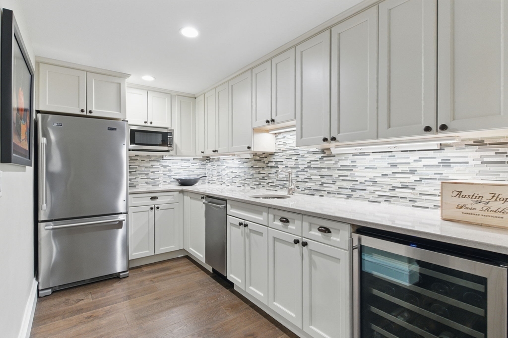 6 Foster Road Lexington, MA 02421 - Photo 27 of 40