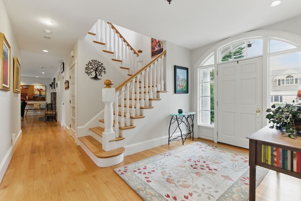 6 Foster Road Lexington, MA 02421 - Photo 3 of 40
