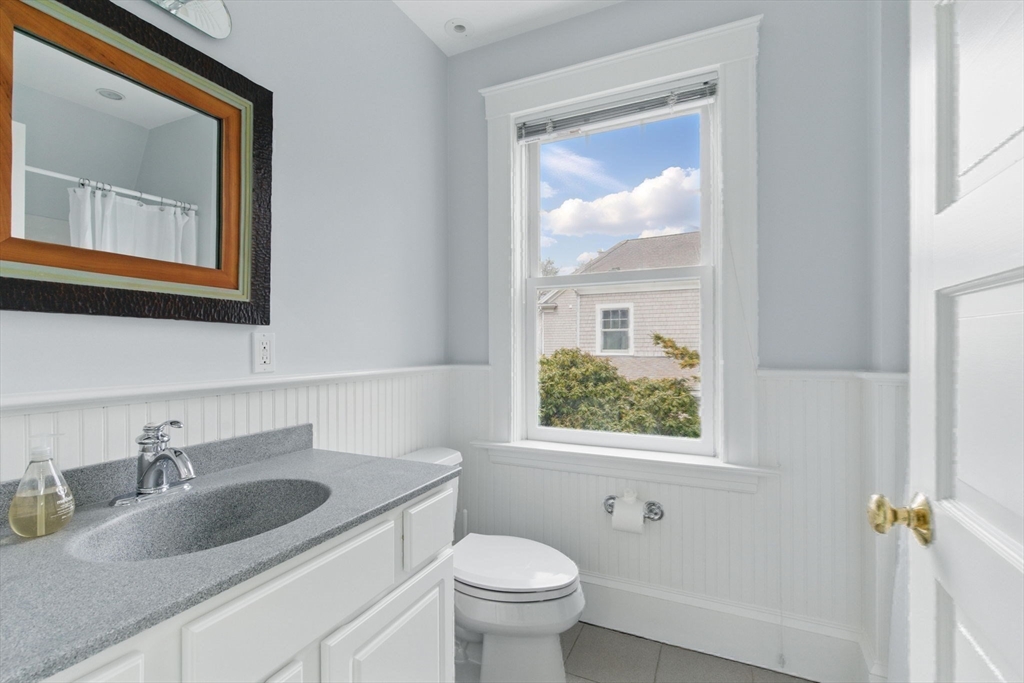 6 Foster Road Lexington, MA 02421 - Photo 33 of 40