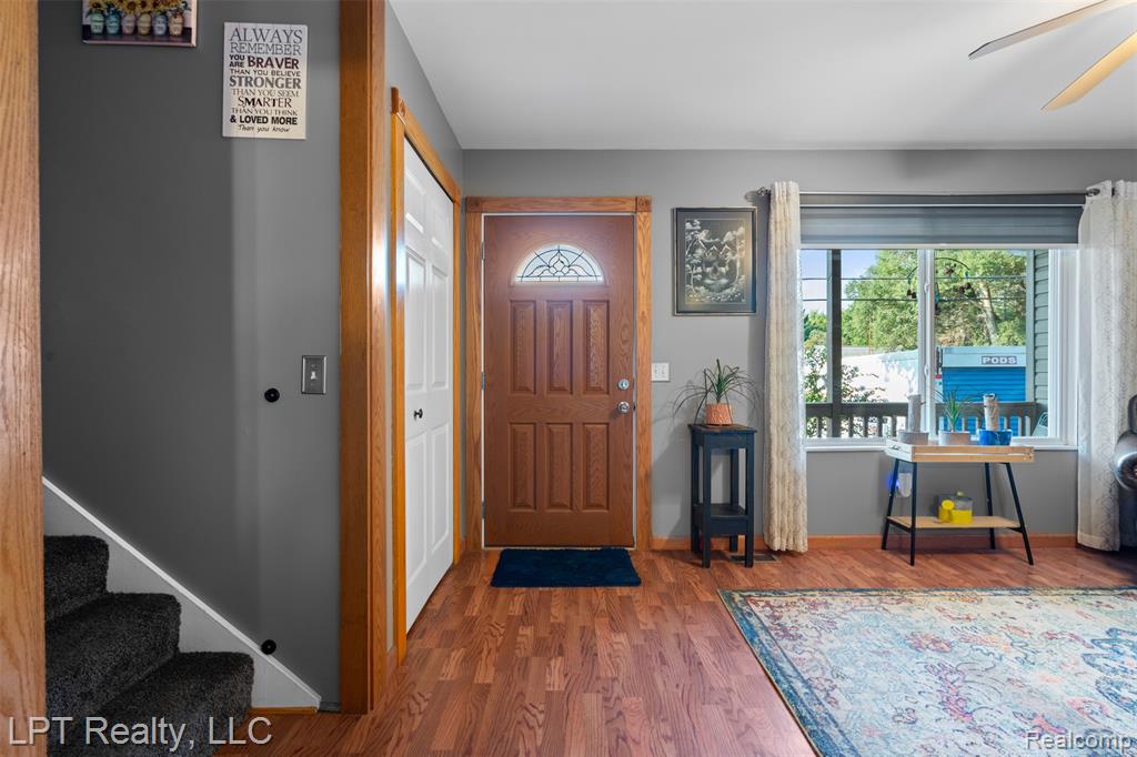 3180 Rolston Road Fenton, MI 48430 - Photo 6 of 36