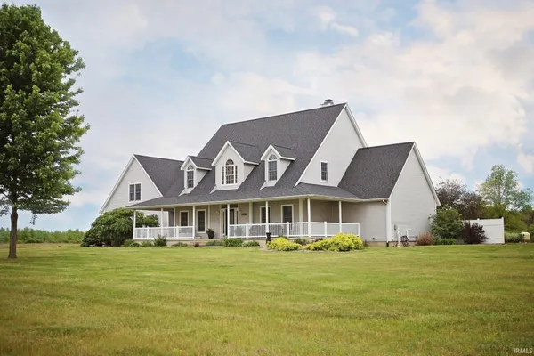 $875,000 | 5201 South 325 East, Star City, IN 46985
