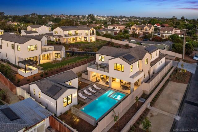 $3,950,000 | 2910 Highland Drive, Carlsbad, CA 92008