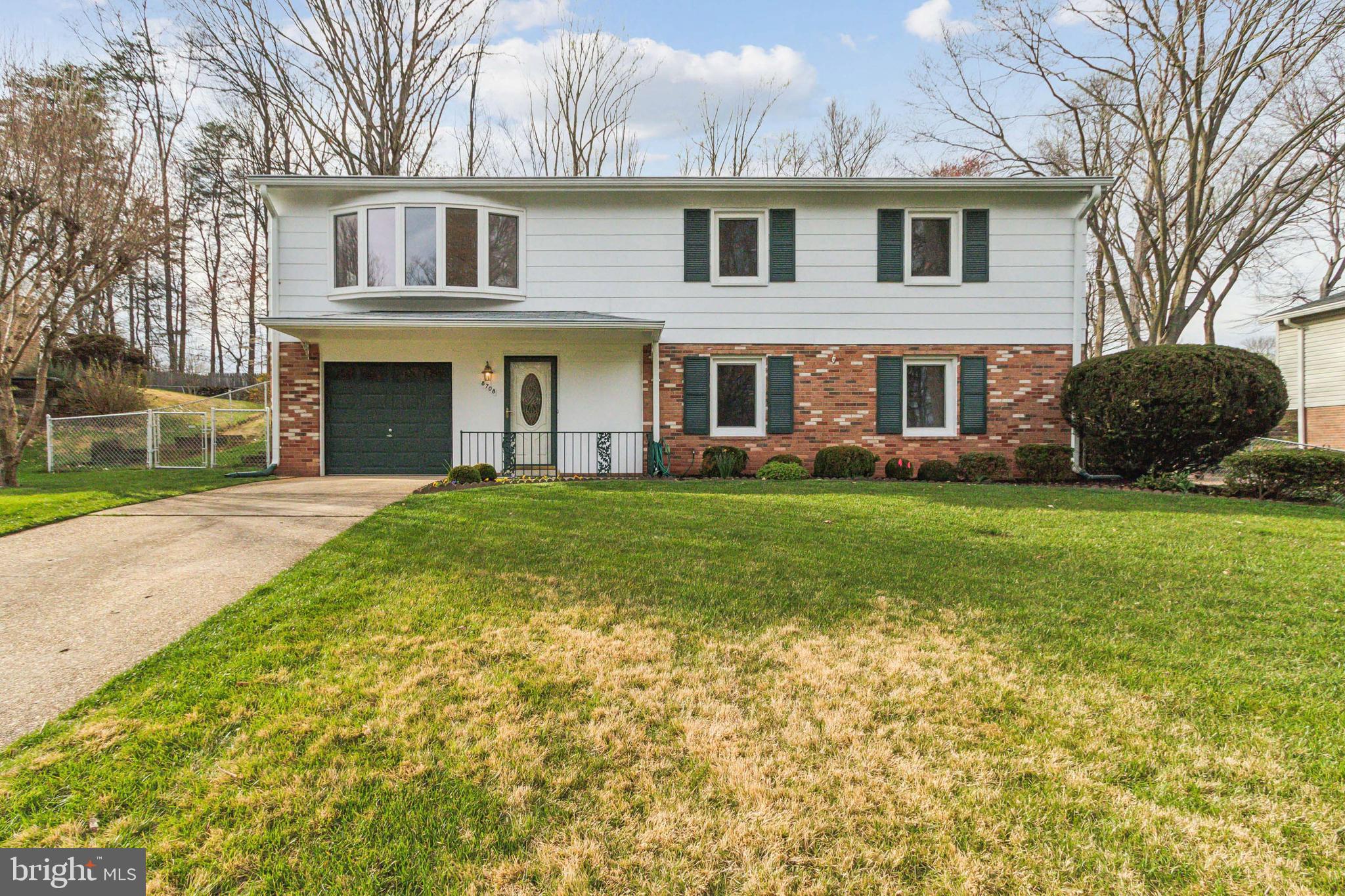 8708 Kerry Lane Springfield, VA 22152 - Photo 2 of 32 Gallery Image 2