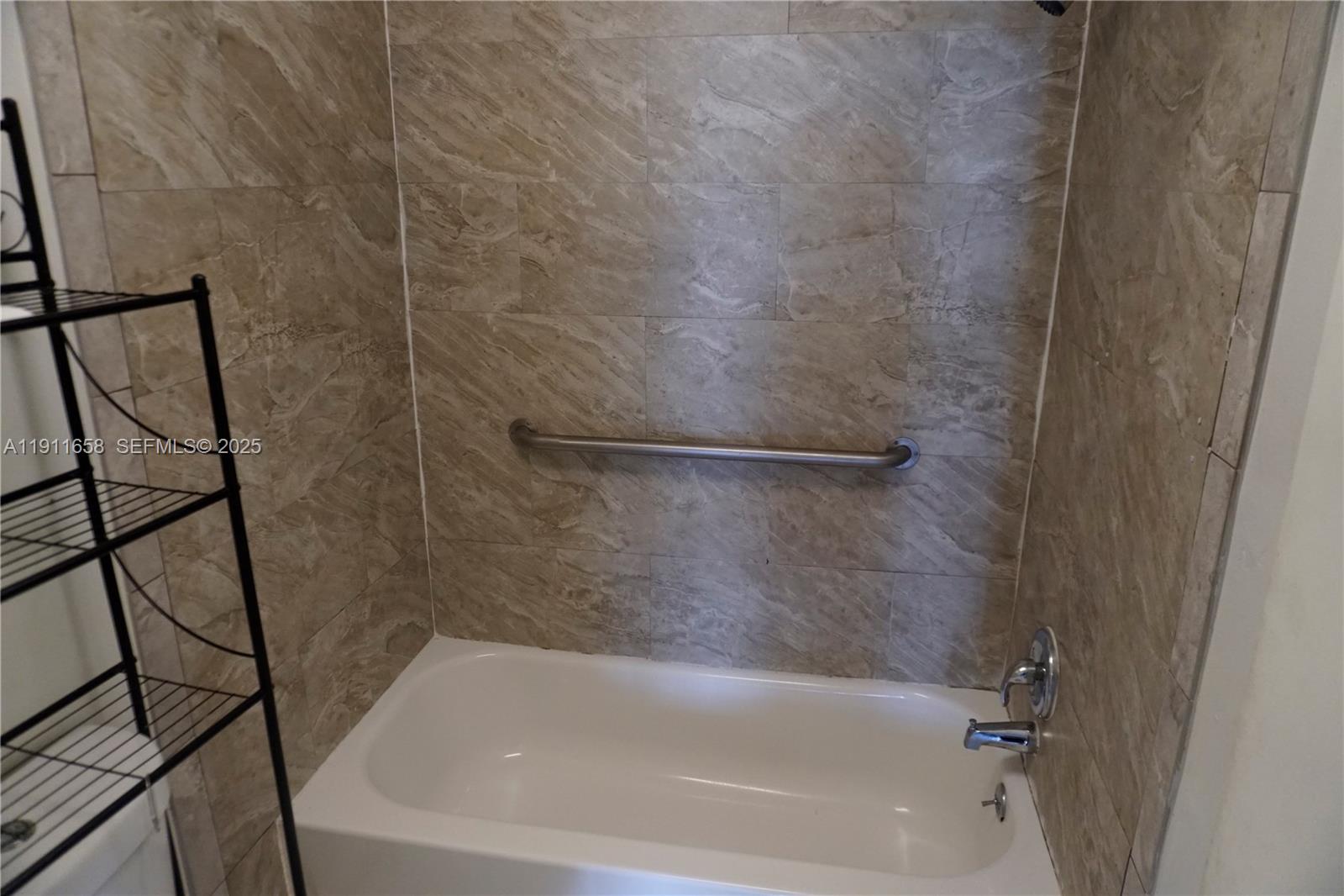 6195 Rock Island Road, Unit 204 Tamarac, FL 33319 - Photo 15 of 23