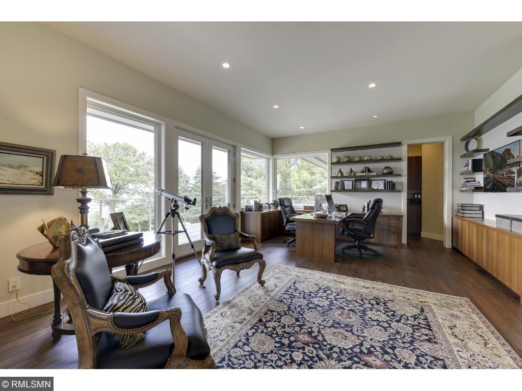 20350 Lakeview Avenue Deephaven, MN 55331 - Photo 14 of 24