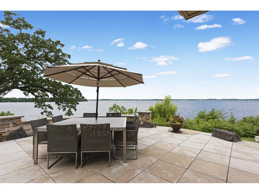 20350 Lakeview Avenue Deephaven, MN 55331 - Photo 5 of 24