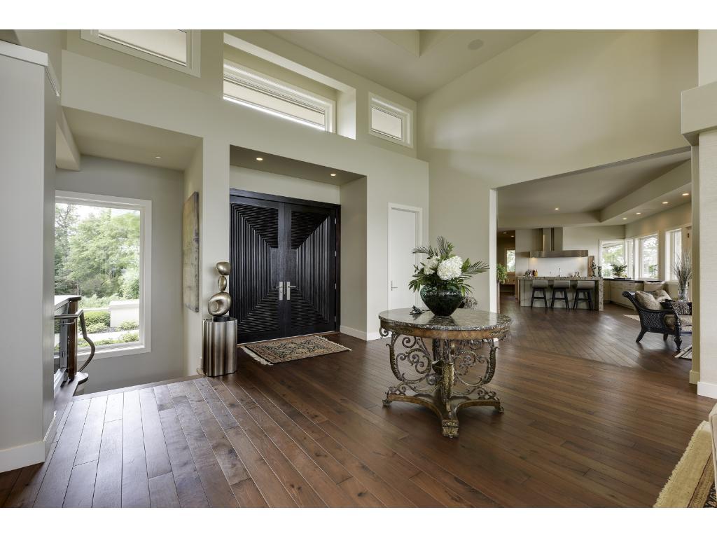 20350 Lakeview Avenue Deephaven, MN 55331 - Photo 6 of 24