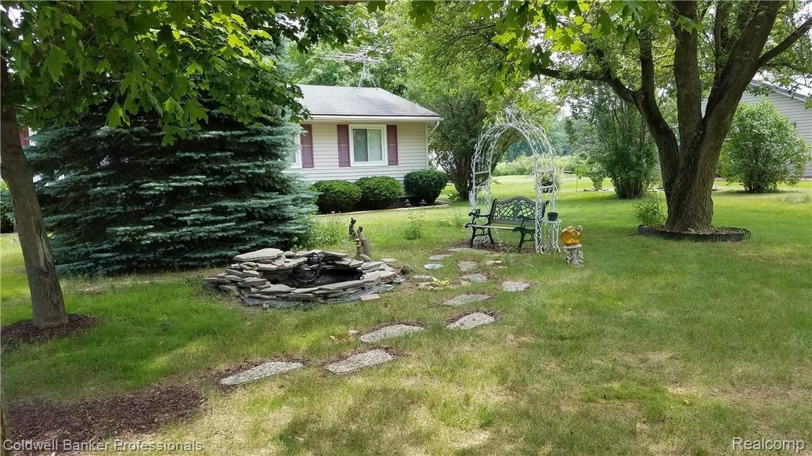 1534 Fish Lake Road Lapeer, MI 48446 - Photo 3 of 17 20170721_132505.jpg