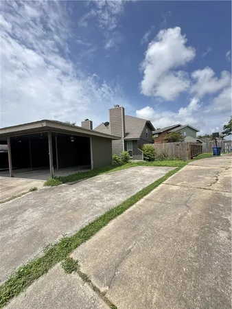 $1,250 | 11621 Agua Dulce Creek Drive, Unit C, Corpus Christi, TX 78410