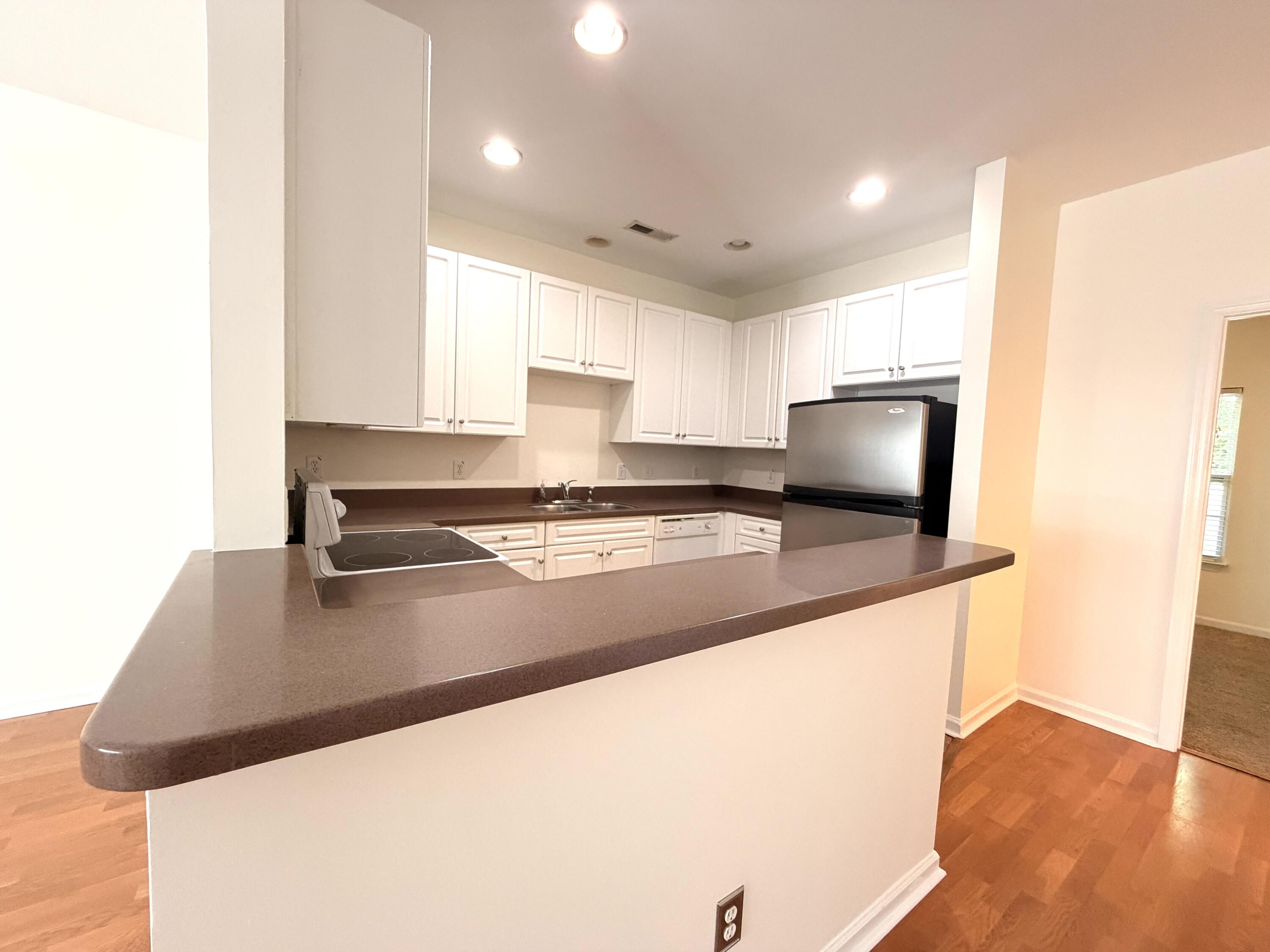 4105 Perrine Street Charleston, SC 29414 - Photo 5 of 18 IMG_9562