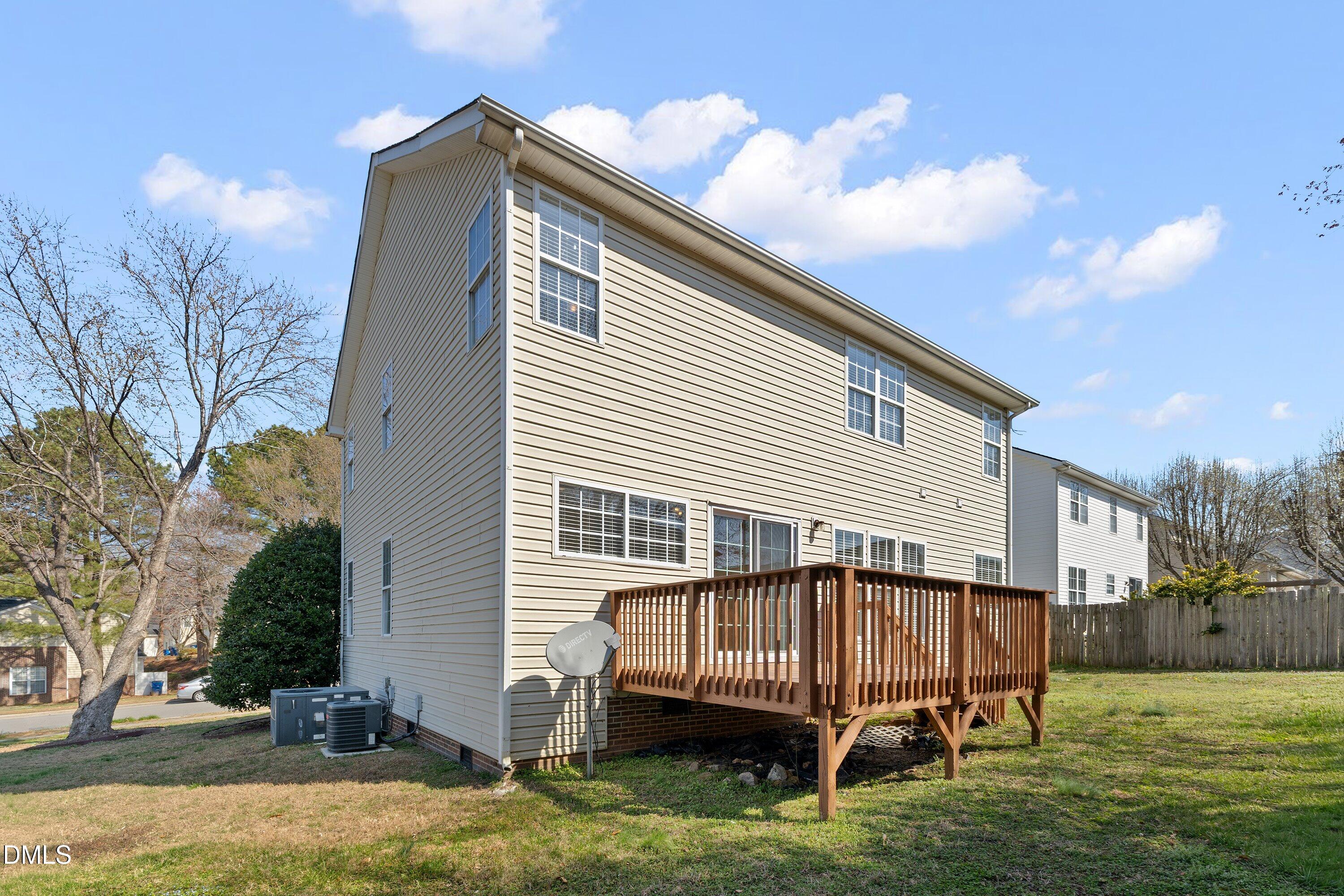 4717 Delta Lake Drive Raleigh, NC 27612 - Photo 42 of 45 42-4717 Delta Lake Dr _9405