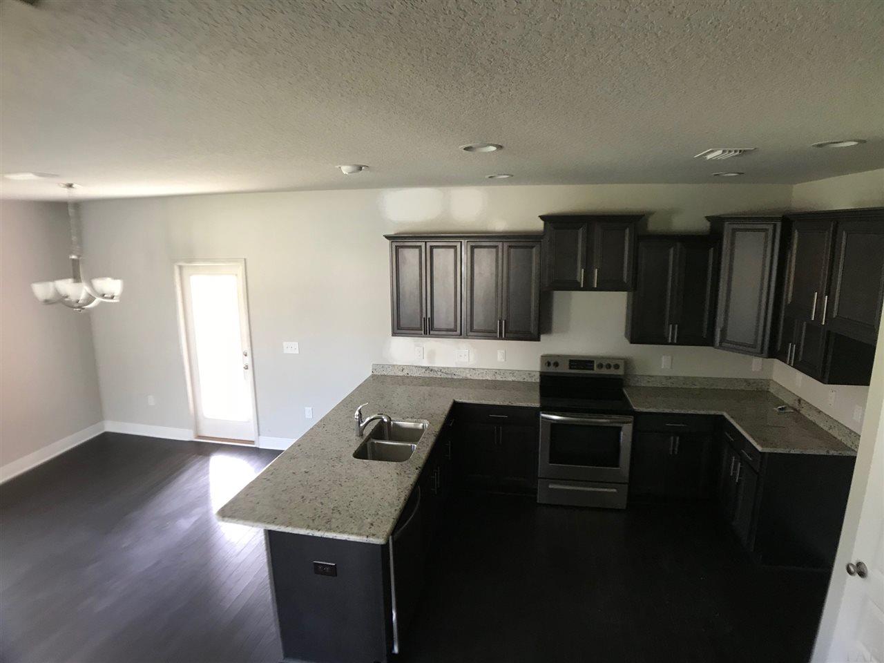 6019 Rinoak Court Pace, FL 32571 - Photo 9 of 16 Gallery Image 9