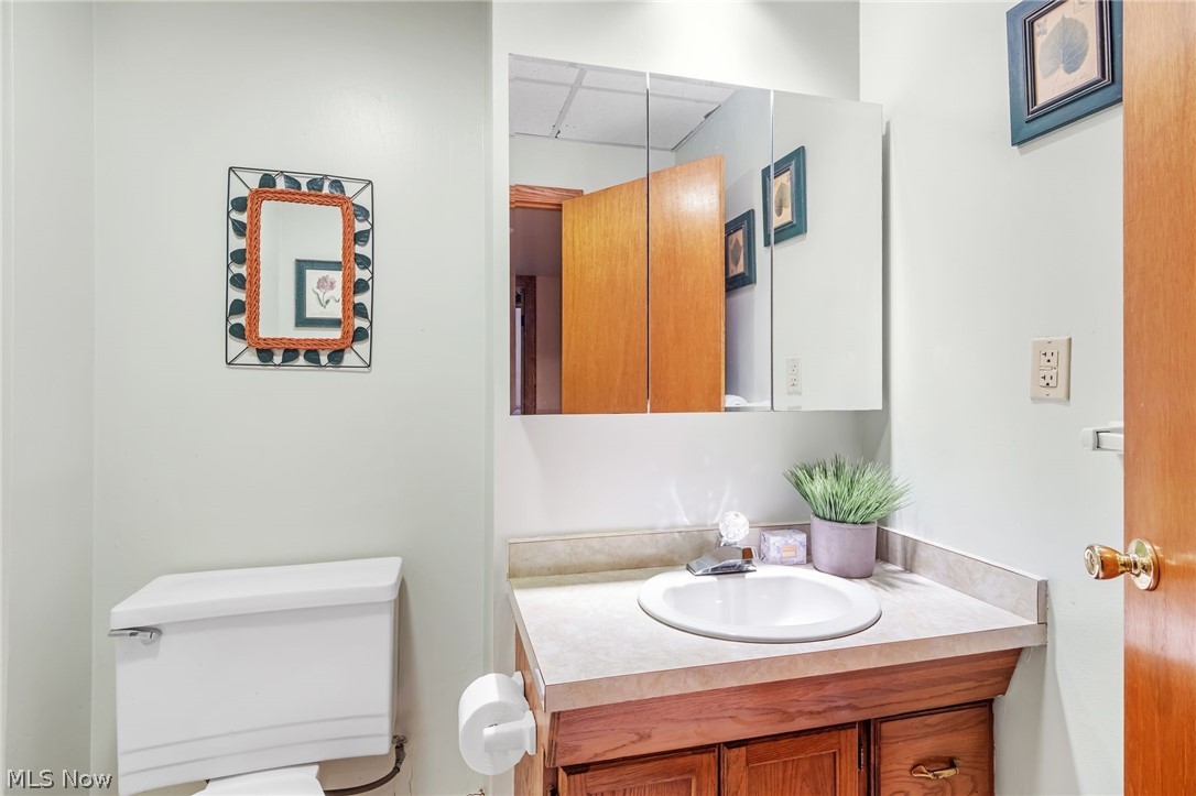 4587 Ranchwood Road Akron, OH 44333 - Photo 27 of 44 Full Bath in Lower Level