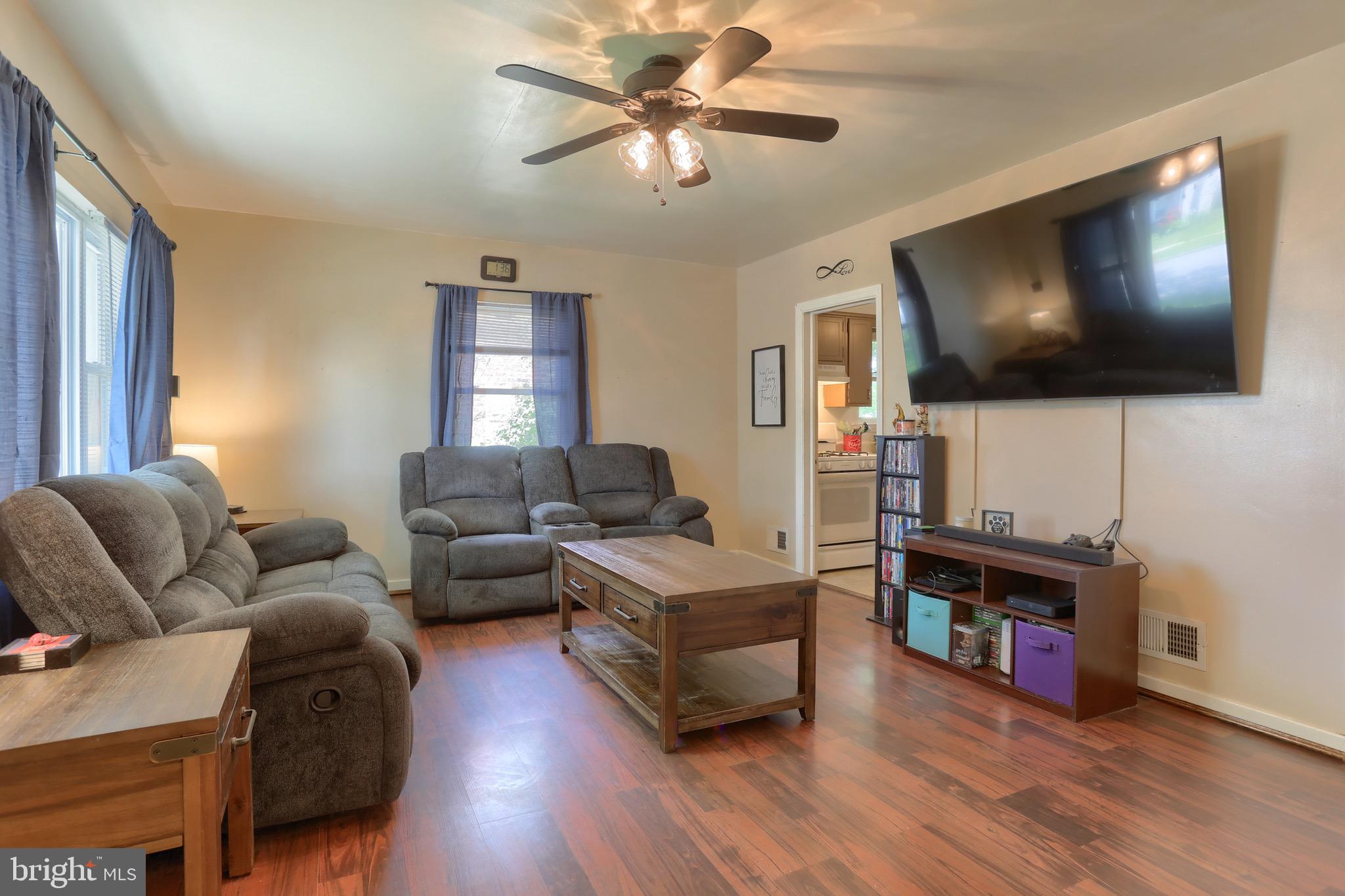 3921 Durham Road Harrisburg, PA 17110 - Photo 5 of 28