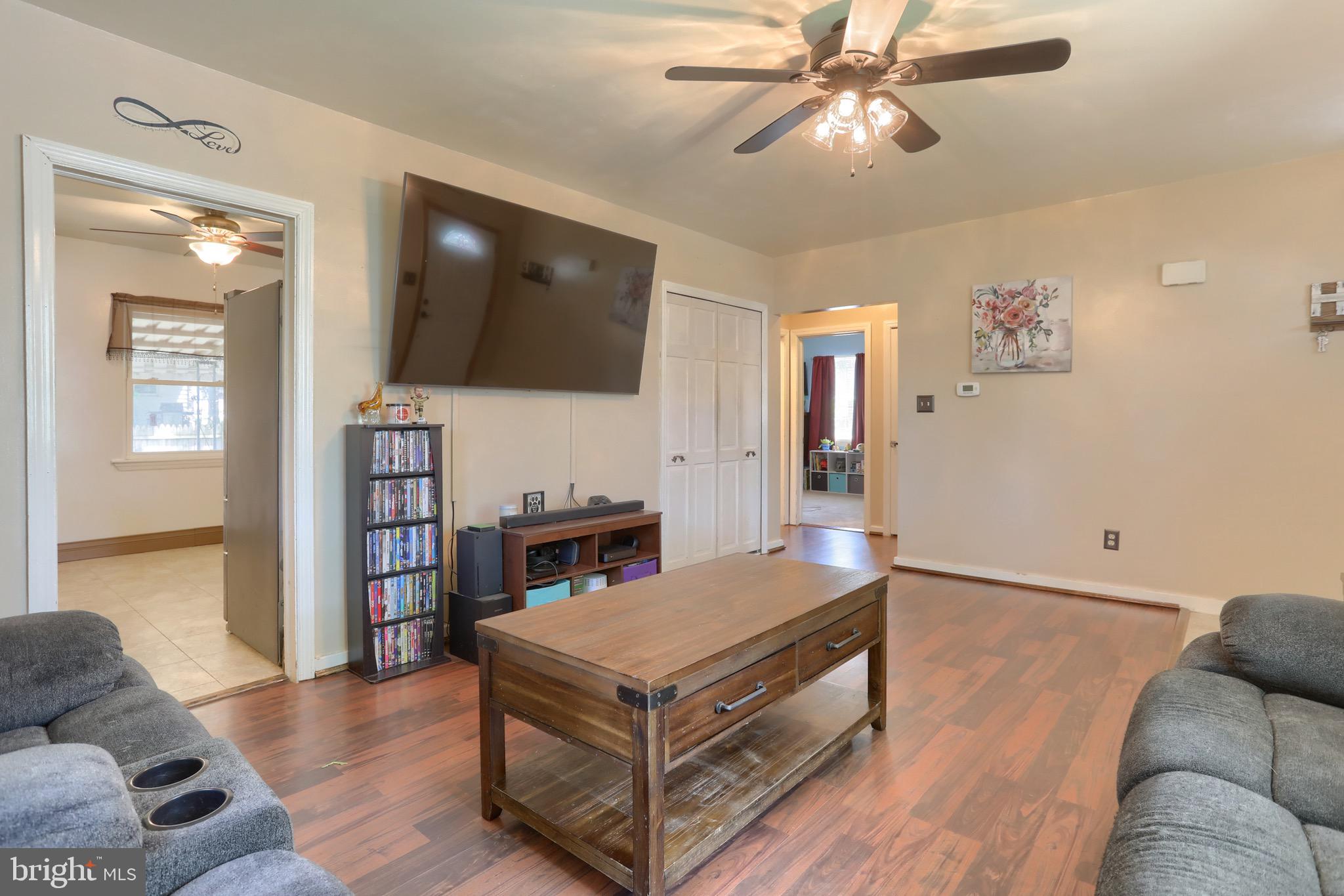 3921 Durham Road Harrisburg, PA 17110 - Photo 7 of 28