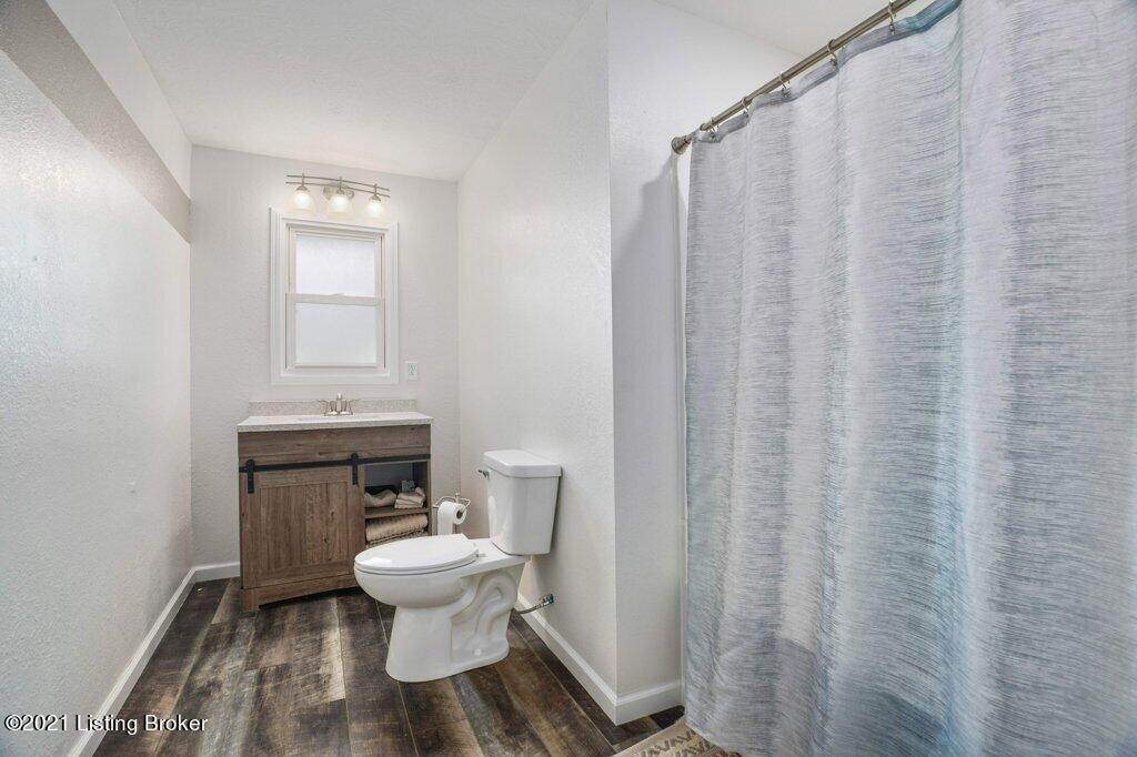 5713 Wax Road Clarkson, KY 42726 - Photo 13 of 41 011-5713-11_m
