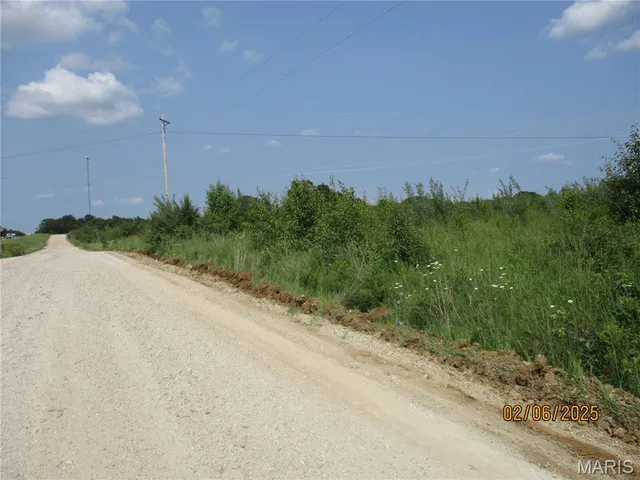 $1,390,000 | 0 Ozark, Cuba, MO 65453