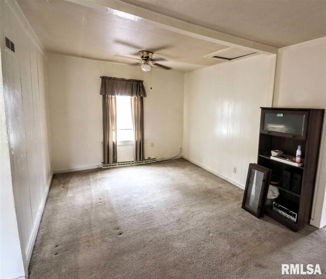 12855 Carter Road Pekin, IL 61554 - Photo 5 of 20 Gallery Image 5