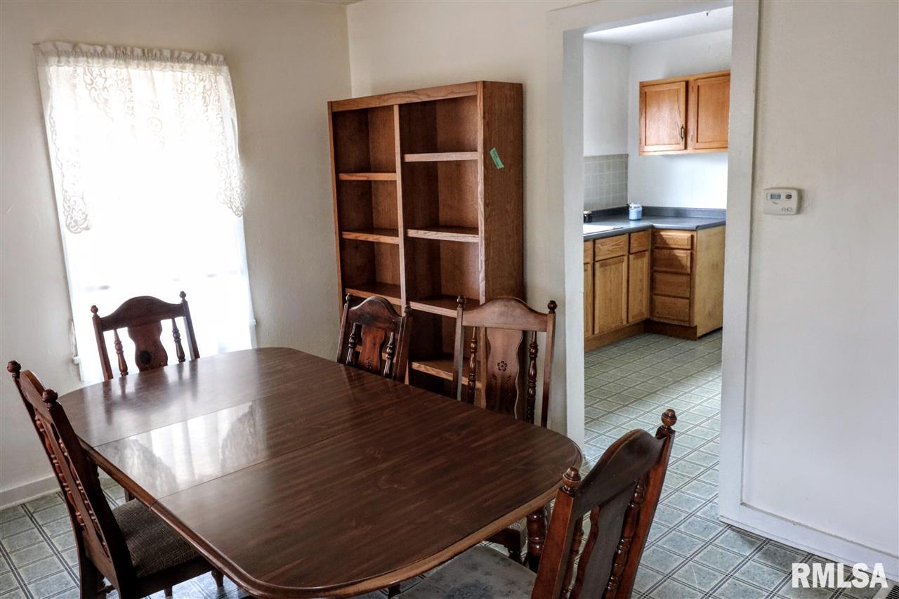 12855 Carter Road Pekin, IL 61554 - Photo 8 of 20 Gallery Image 8