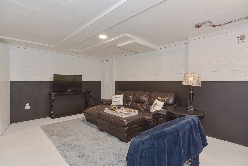 2143 Main Street Walpole, MA 02081 - Photo 40 of 41 Gallery Image 40