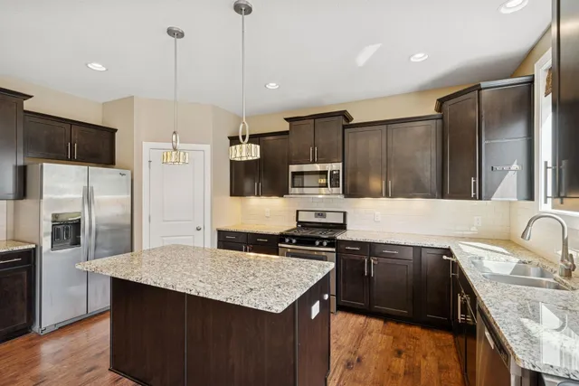 $729,000 | 5270 Jewel Lane North, Plymouth, MN 55446