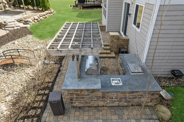 $729,000 | 5270 Jewel Lane North, Plymouth, MN 55446