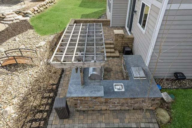 $729,000 | 5270 Jewel Lane North, Plymouth, MN 55446