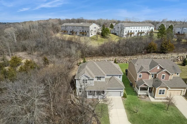 $729,000 | 5270 Jewel Lane North, Plymouth, MN 55446