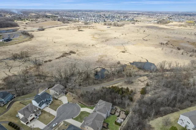 $729,000 | 5270 Jewel Lane North, Plymouth, MN 55446