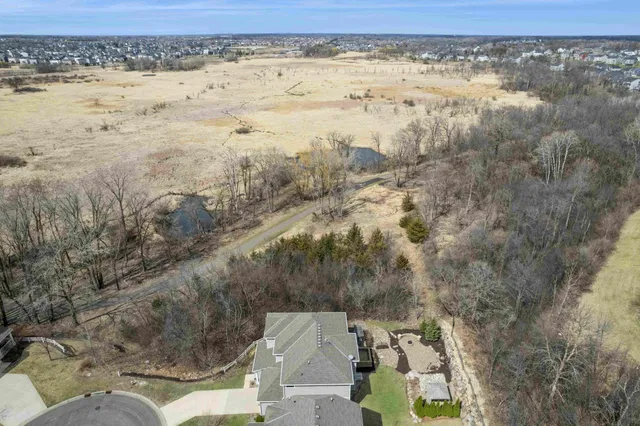 $729,000 | 5270 Jewel Lane North, Plymouth, MN 55446