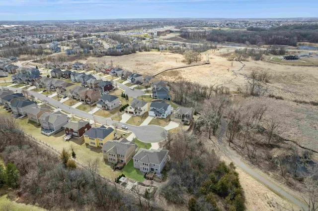 $729,000 | 5270 Jewel Lane North, Plymouth, MN 55446