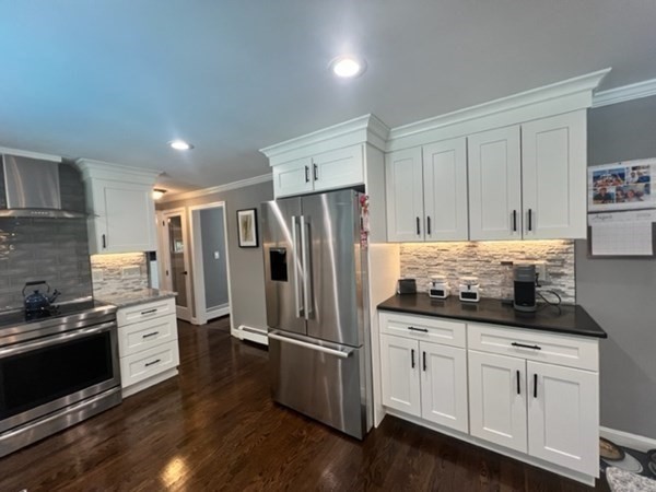 158 Alida Road Braintree, MA 02184 - Photo 10 of 42 Gallery Image 10