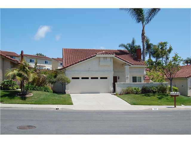 925 Alyssum Road Carlsbad, CA 92011 - Photo 1 of 10