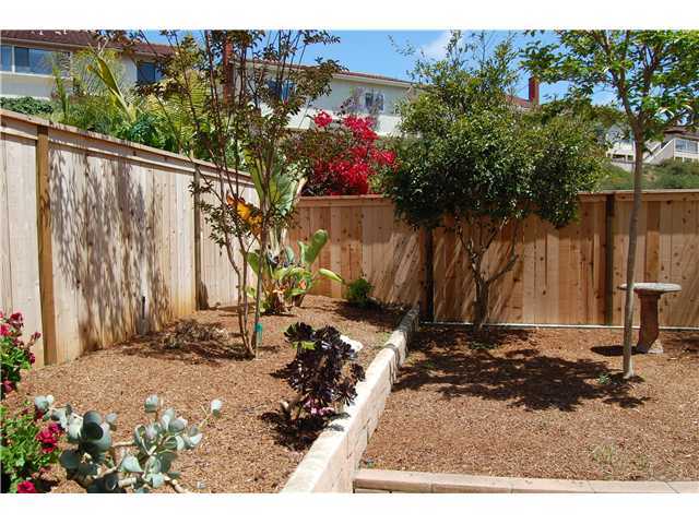 925 Alyssum Road Carlsbad, CA 92011 - Photo 9 of 10