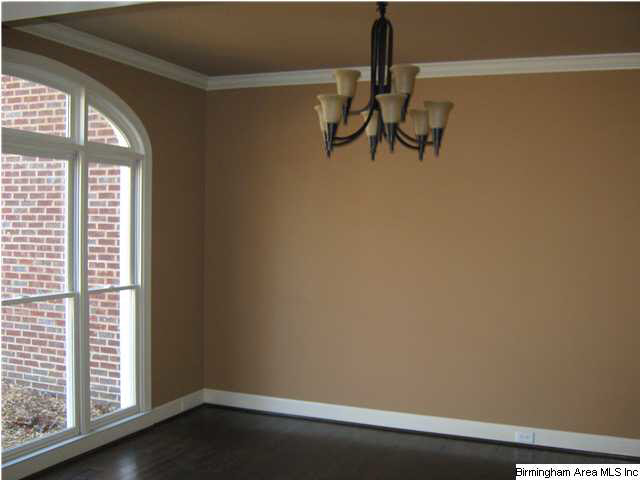 132 Windsor Circle Pelham, AL 35124 - Photo 5 of 32