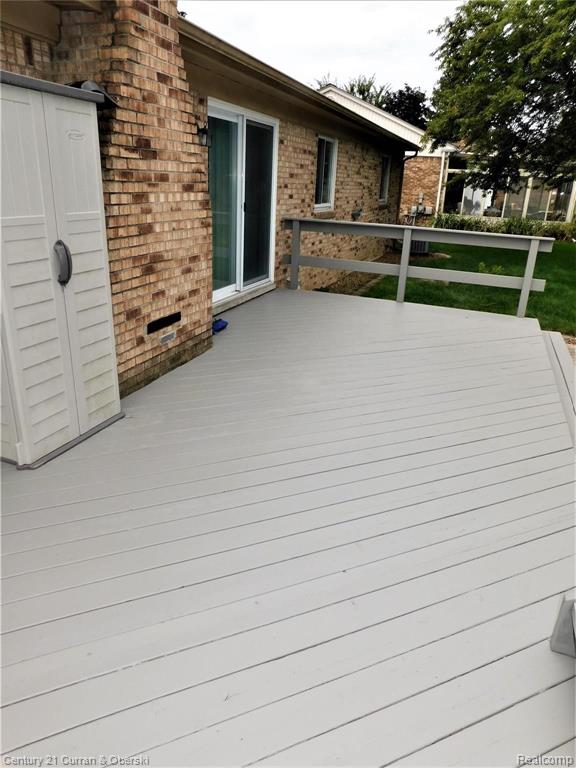 2112 Warrington Road Rochester Hills, MI 48307 - Photo 2 of 25