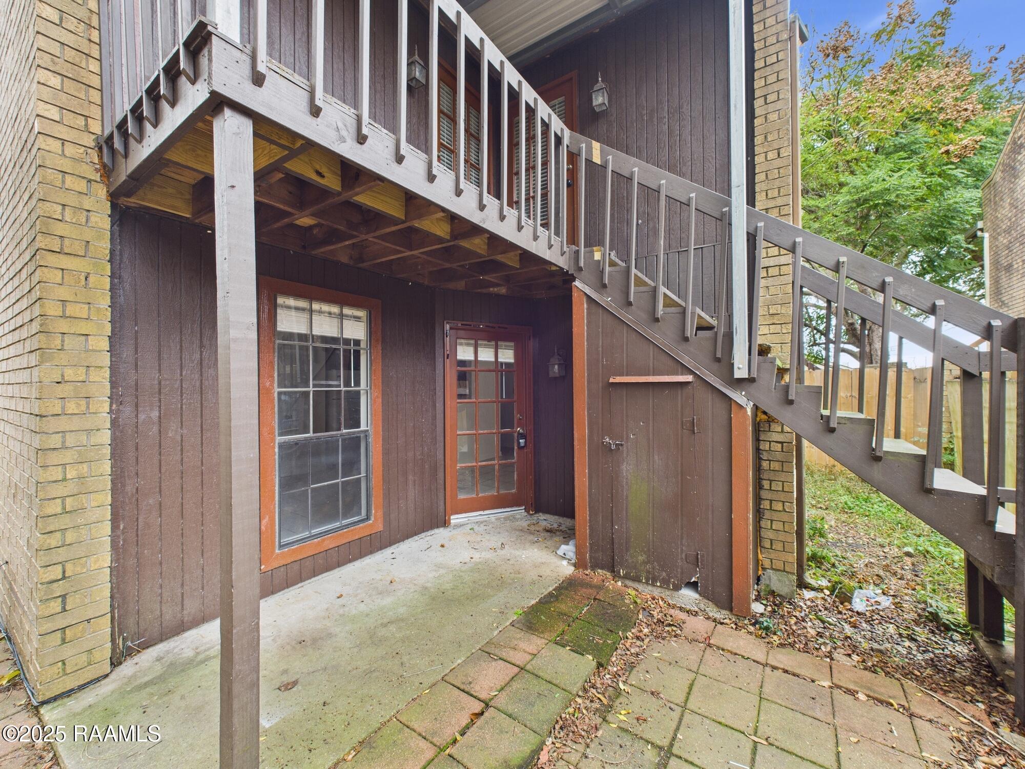 108 Shekel Drive, Unit D Lafayette, LA 70508 - Photo 2 of 5 CAM04246G0-PR0195-STILL002