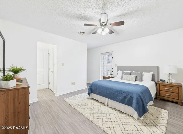 $950 | 108 Shekel Drive, Unit D, Lafayette, LA 70508