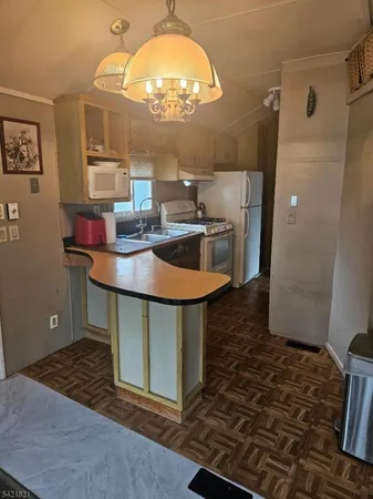 $1,400 | 113 Hamburg Turnpike, Unit 2, Butler, NJ 07405