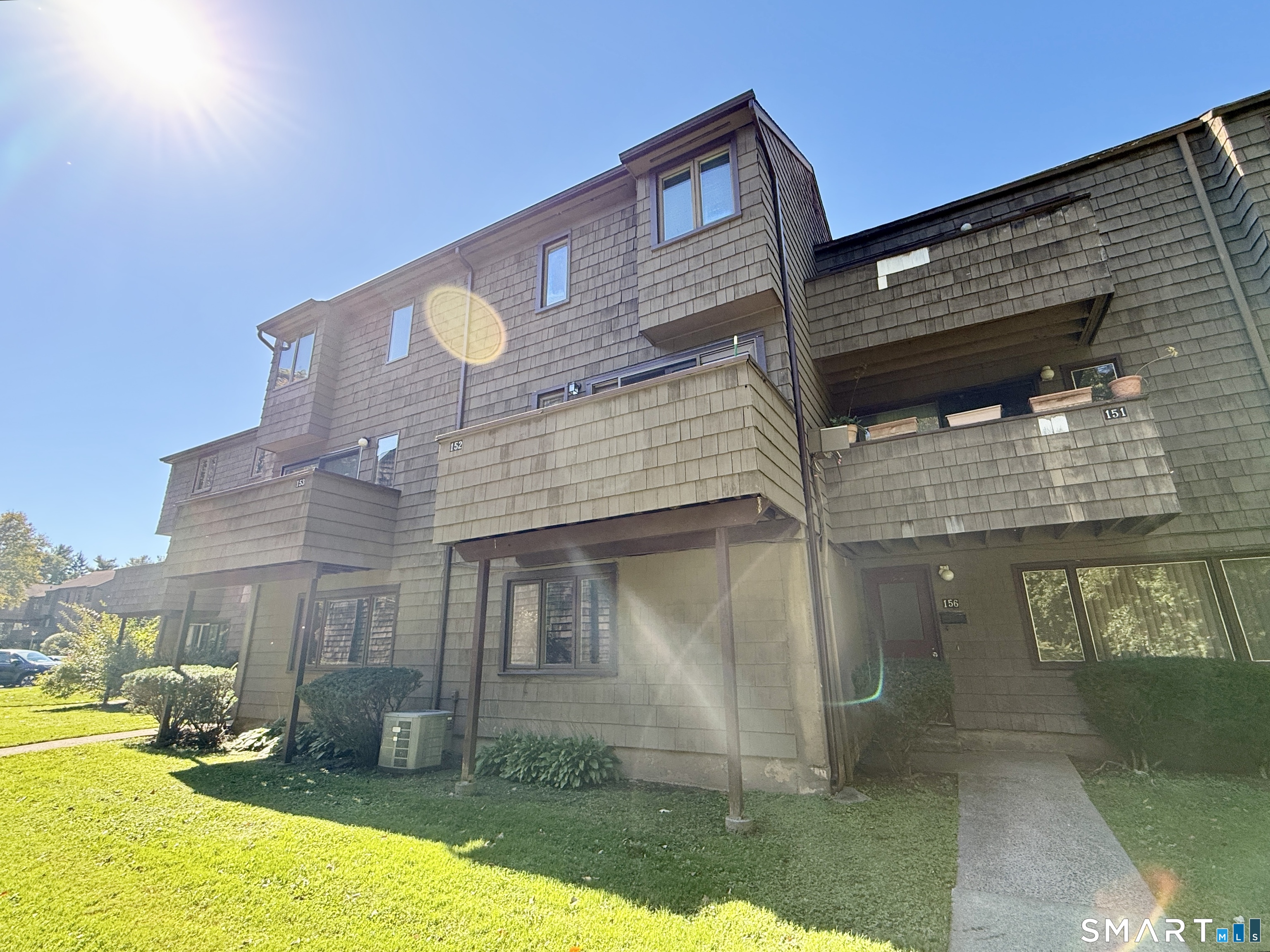 152 Towne House Road, Unit 152 Hamden, CT 06514 - Photo 1 of 26 Gallery Image 1