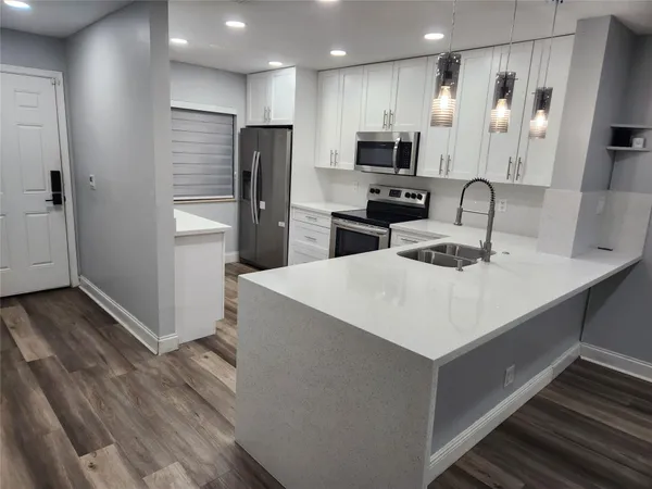 $2,800 | 3667 Carambola Circle North, Unit 2853, Coconut Creek, FL 33066