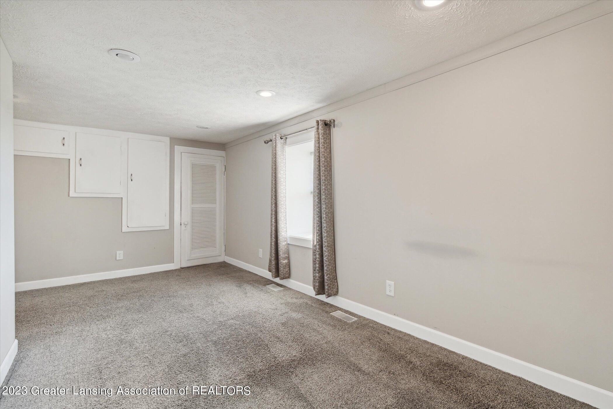 6823 Loomis Road Dewitt, MI 48820 - Photo 30 of 36 27-6823-W-Loomis-Rd-St-Johns-MI-48879-Wi
