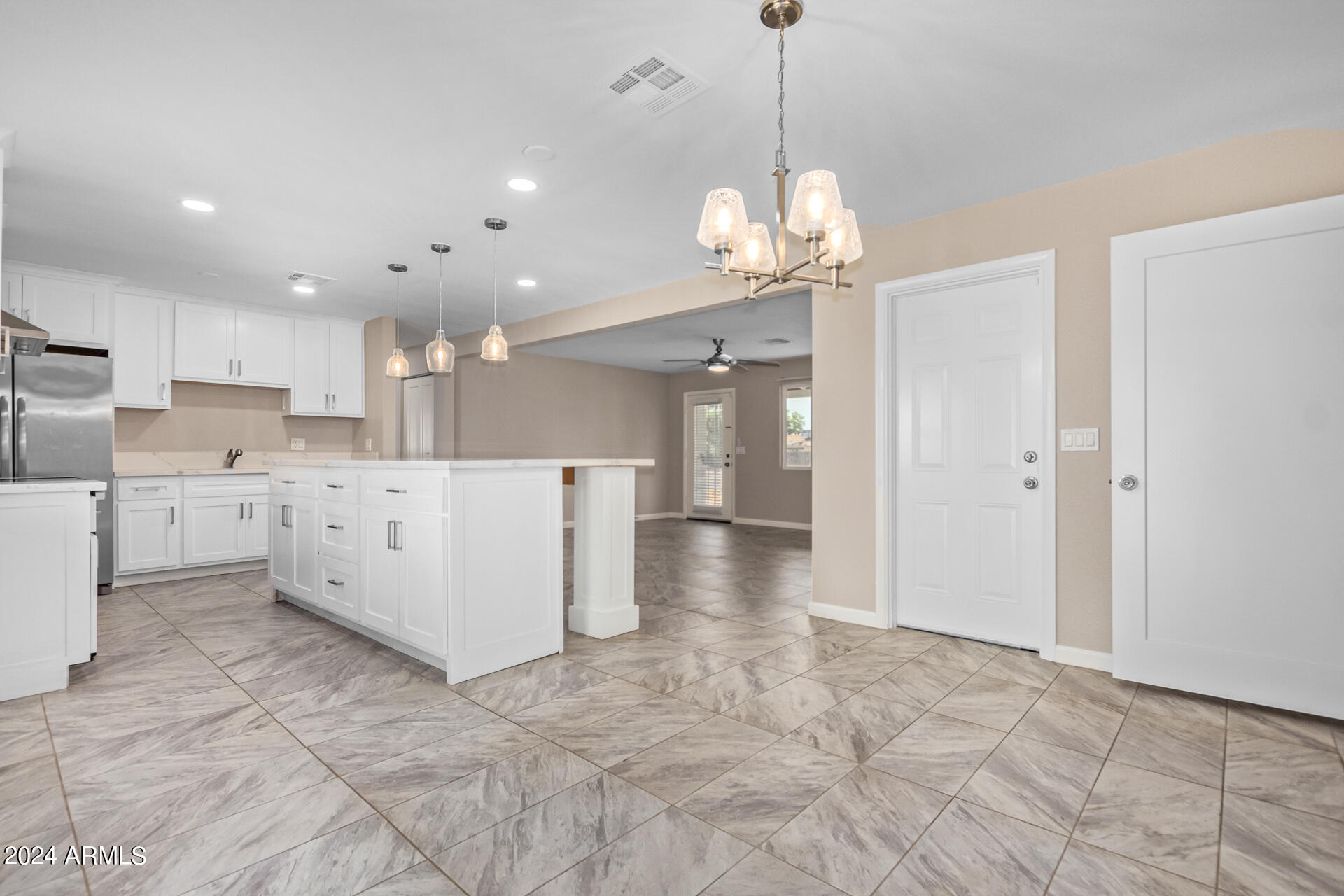3249 West Wethersfield Road Phoenix, AZ 85029 - Photo 11 of 32 0011-11-Wethersfield