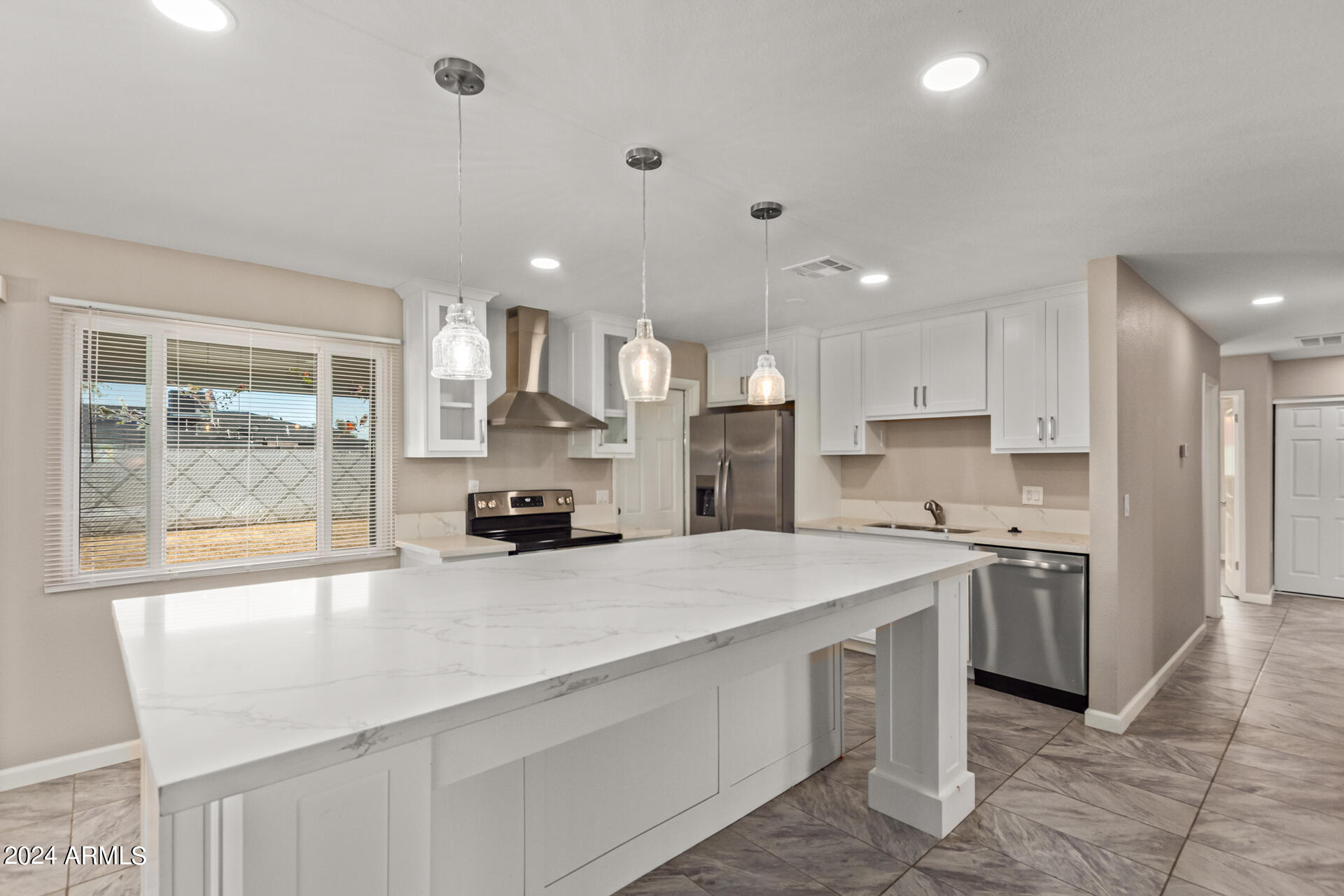 3249 West Wethersfield Road Phoenix, AZ 85029 - Photo 13 of 32 0013-13-Wethersfield